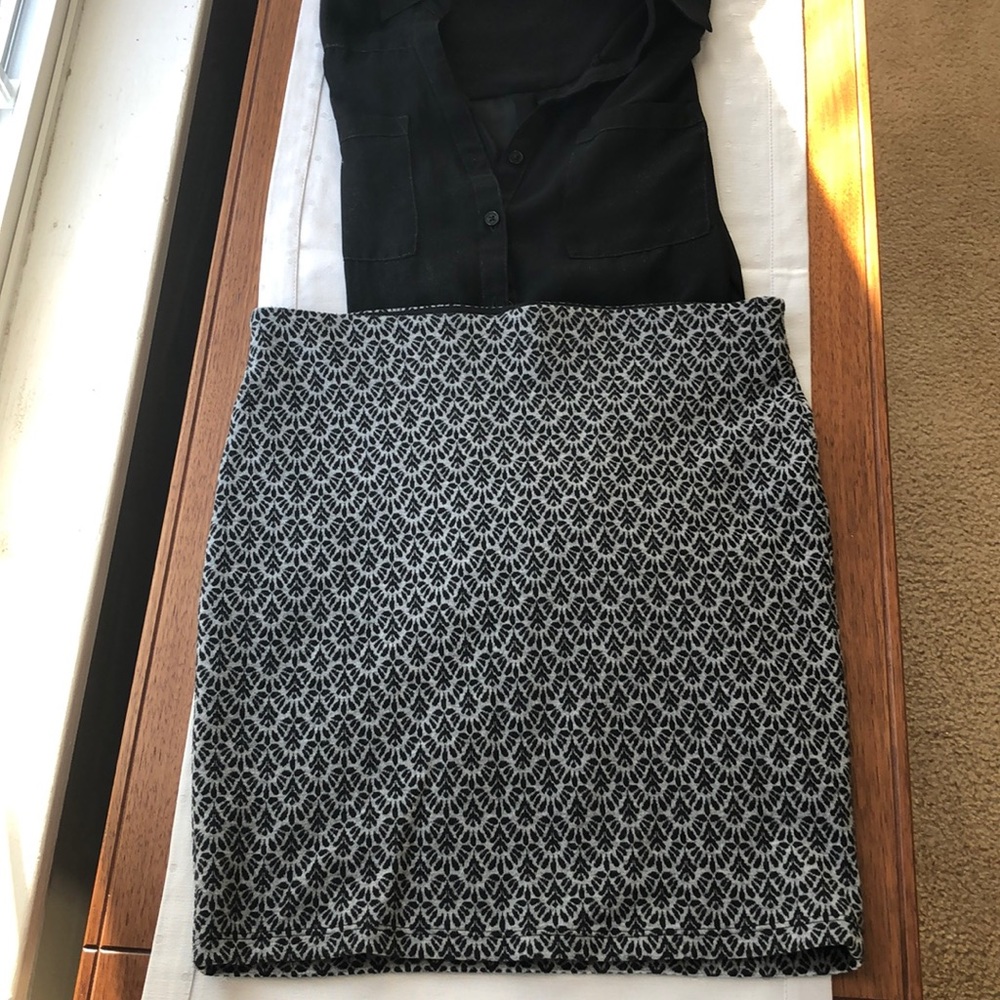 Paisley Printed Tube Pencil Skirt